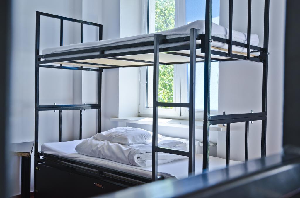 Wilson Hostel Warszawa Стая снимка