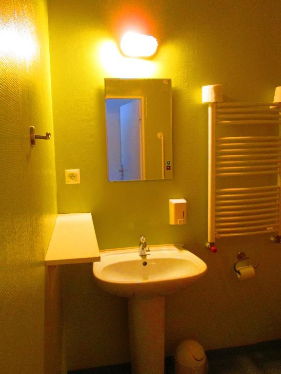 Wilson Hostel Warszawa Стая снимка