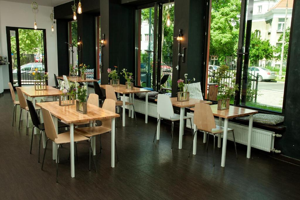 Wilson Hostel Warszawa Екстериор снимка